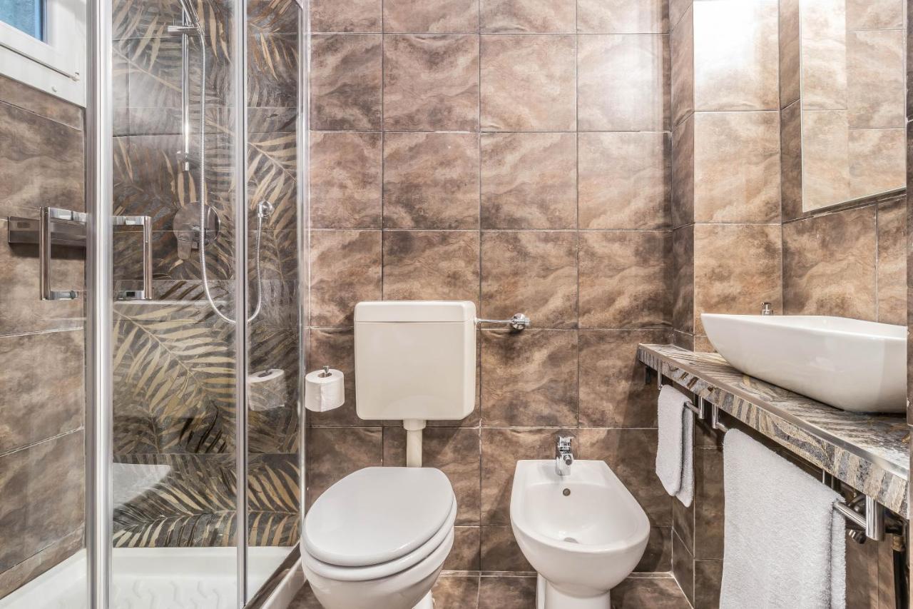 "Suite Porta Venezia Duomo" Metro - Wi-Fi - Netflix Milano Exteriör bild